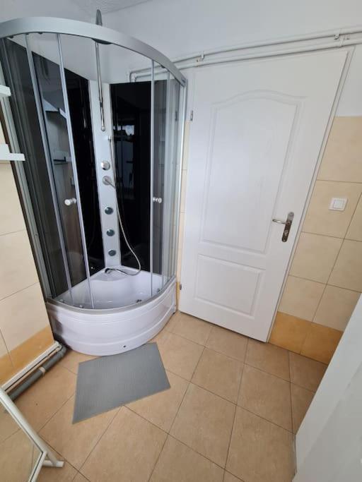 Fantastic Waw - Nw30 Room C Warsaw Exterior photo
